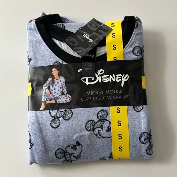 Mickey Mouse 2-piece Pajama set - Picture 1 of 5